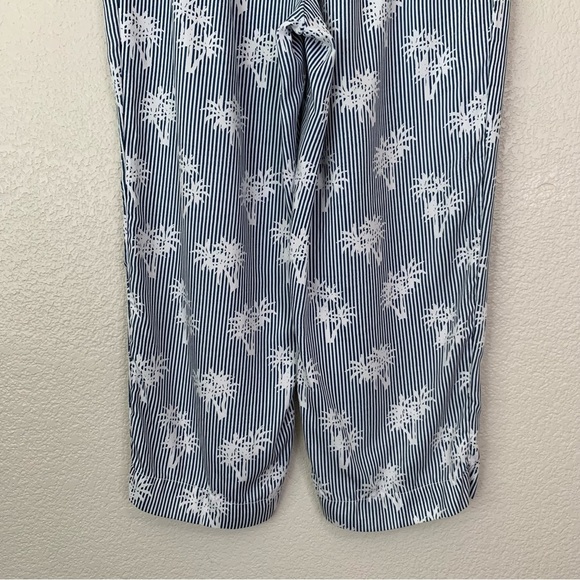 Chico's 100% Lyocell Island Palm Colonial Coast Pull On Cropped Pants, Sz Medium - Picture 8 of 13